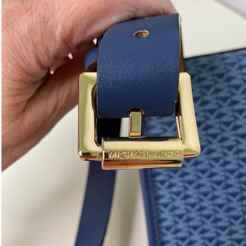 Michael Kors Mott Belt Bag Women Blue S/M Monogram Logo Designer Chic‎